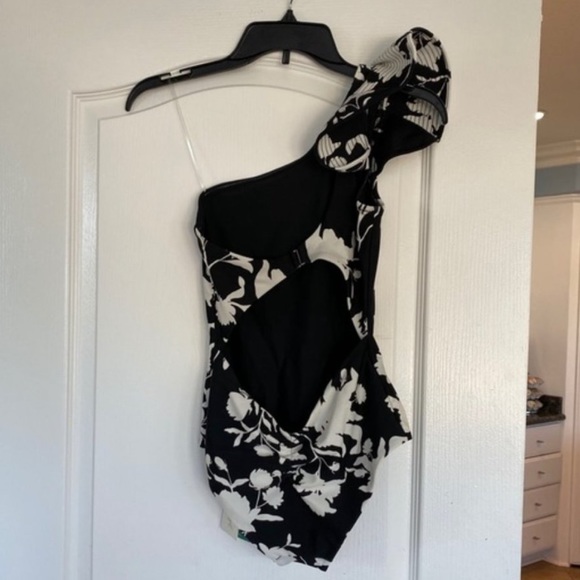 H&M x Johanna Ortiz black asymmetrical swim suit - Picture 9 of 12